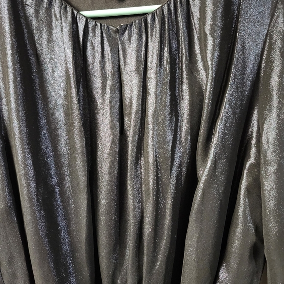 Simply Vera Vera Wang Ruffle Hem Shimmering Dress - Size M - Picture 4 of 8